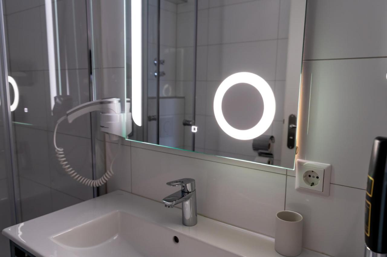 Hotel Myrsini Kirchentellinsfurt 외부 사진