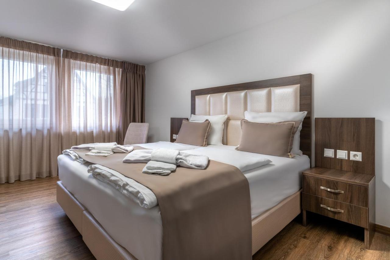 Hotel Myrsini Kirchentellinsfurt 외부 사진